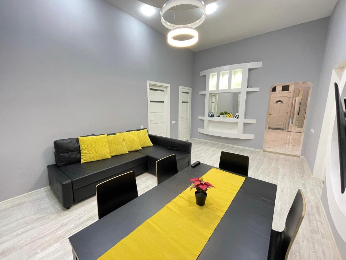 בודפשט Deluxe Sapphire Residency - 4 Bedrooms מראה חיצוני תמונה